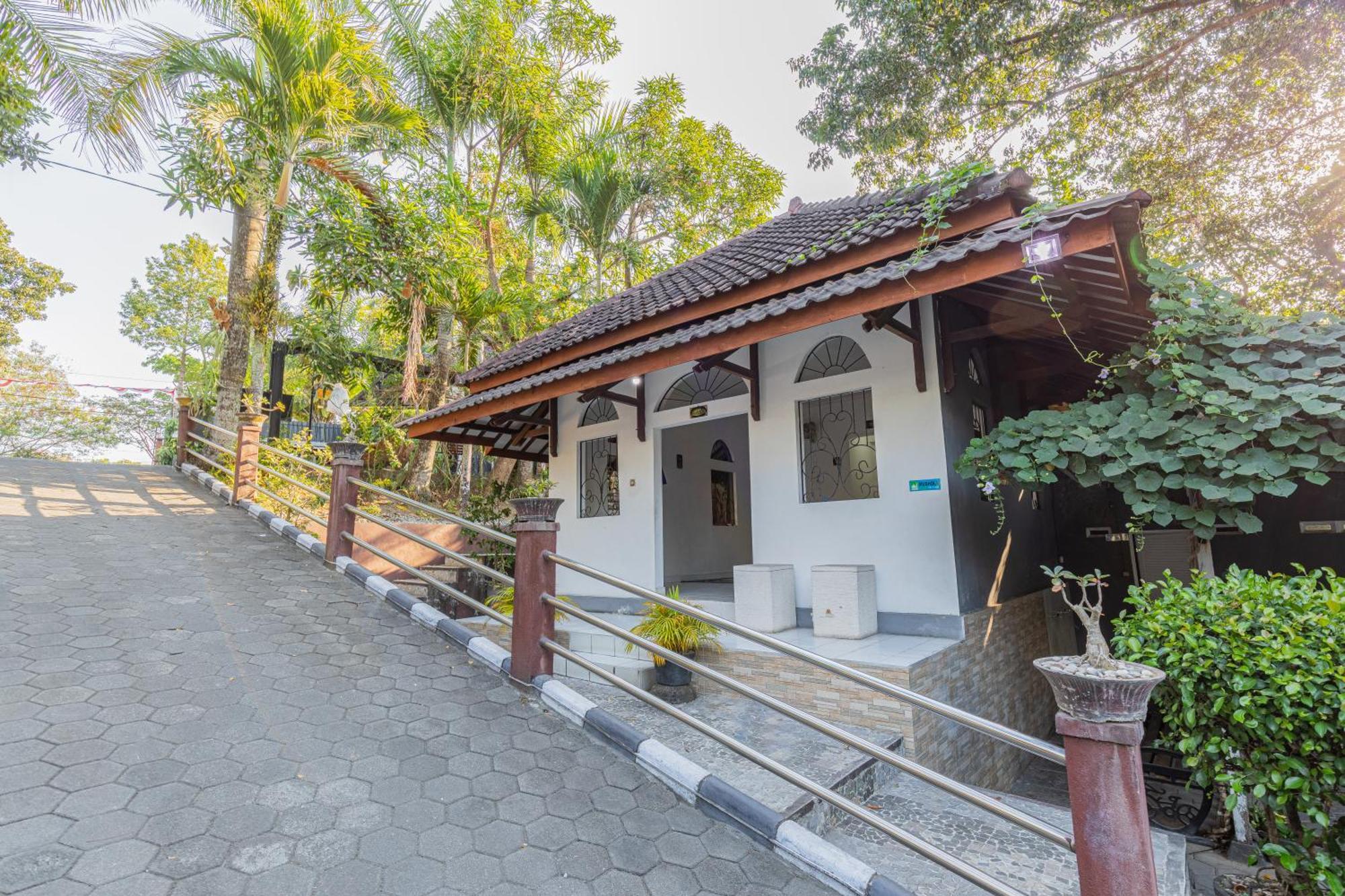 Pondok Gajah Hotel Jarakan Bagian luar foto